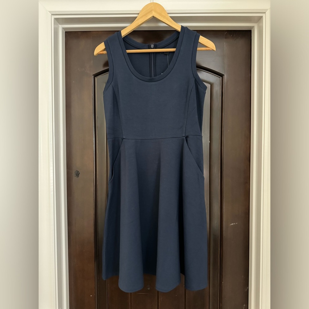 NWT - Banana Republic fit and flare dress